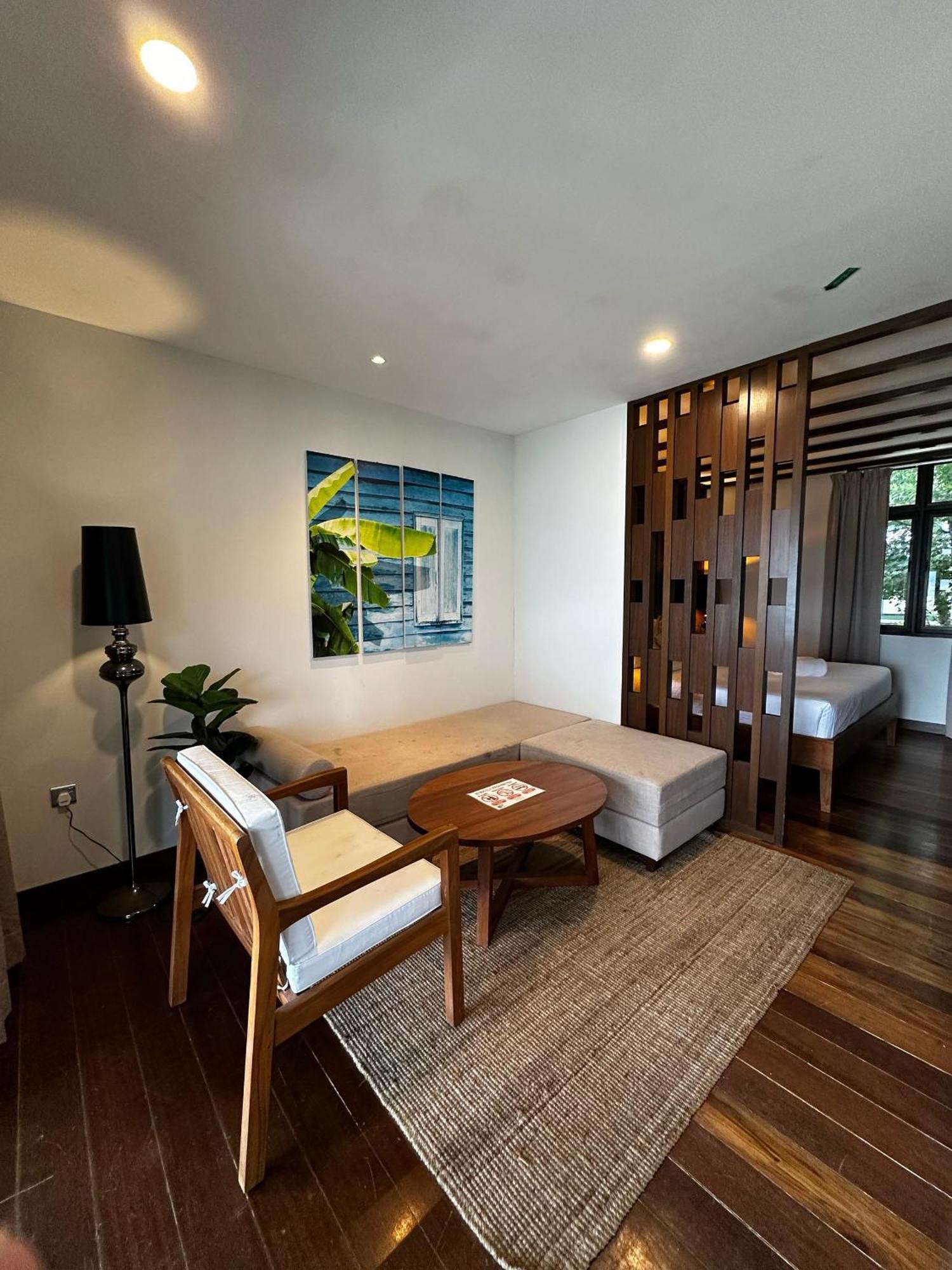 Beach Resort - Arwana Perhentian Besar カンポン・クアラ・ベシュット エクステリア 写真